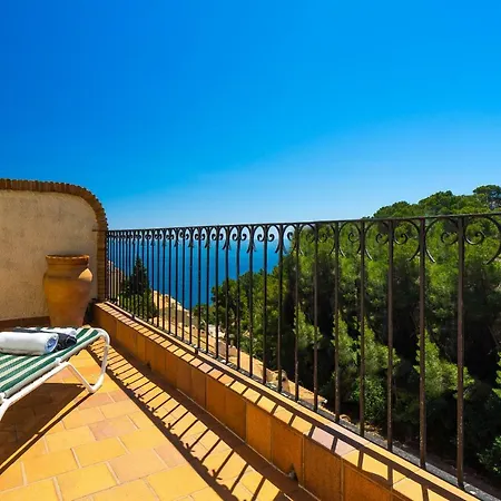 Apartment Azur *